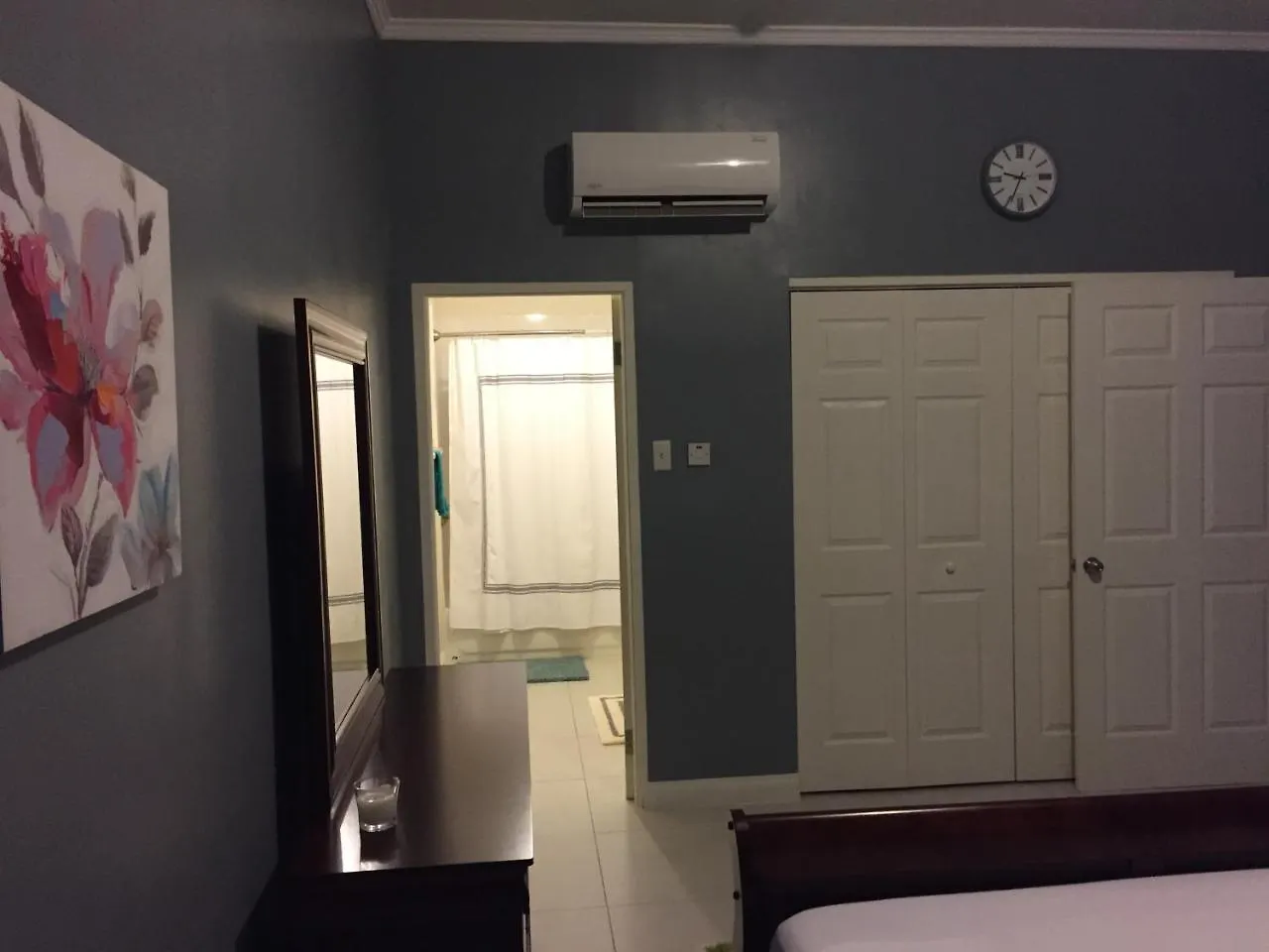 Modern Comfort Suites Mount James Apartament
